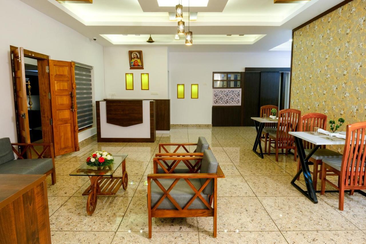 Serene Stay Alappuzha Exterior photo